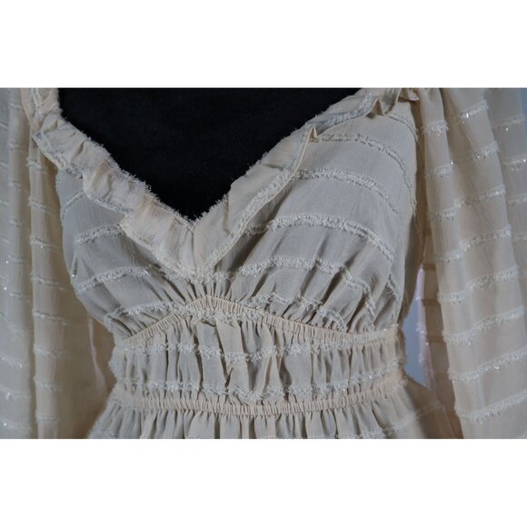 ASTR The Label women's Cream‎ Long-Sleeve Peplum Top XS  Ruffle Detail - Picture 3 of 12